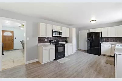 1800 W 1500 N, Vernal, UT 84078 - Photo 6