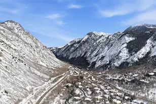 3773 E Quail Hill Ln S, Sandy, UT 84092 - Photo 46