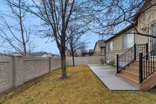 11153 S Village Ln, South Jordan, UT 84095 - Photo 30