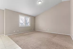 11153 S Village Ln, South Jordan, UT 84095 - Photo 10