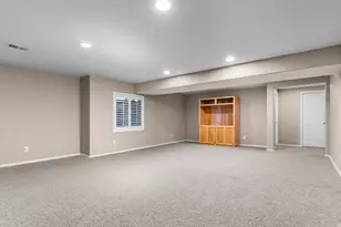 11153 S Village Ln, South Jordan, UT 84095 - Photo 22