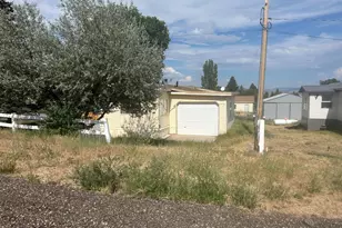 398 N 1st East St E, Manila, UT 84046 - Photo 14