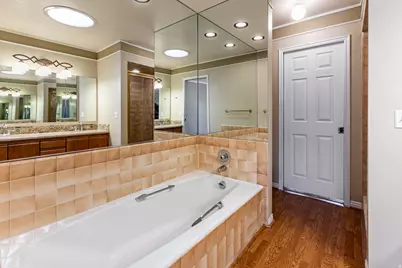 1987 S Mapleview Dr E, Bountiful, UT 84010 - Photo 24