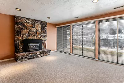 1987 S Mapleview Dr E, Bountiful, UT 84010 - Photo 28