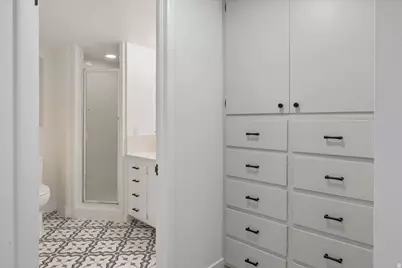 1518 S Canterbury Dr, Salt Lake City, UT 84108 - Photo 34