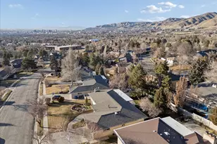 1518 S Canterbury Dr, Salt Lake City, UT 84108 - Photo 4
