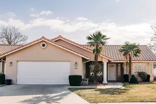 1825 Mathis Park, Saint George, UT 84770 - Photo 1