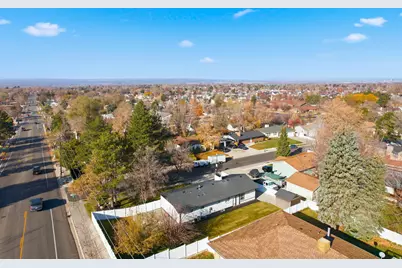 8583 S Harvard Park Dr, Sandy, UT 84094 - Photo 34