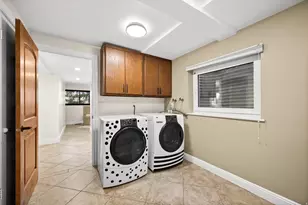 1835 E Dimple Dell Rd S, Sandy, UT 84092 - Photo 34