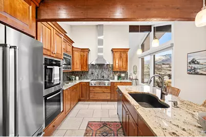 1835 E Dimple Dell Rd S, Sandy, UT 84092 - Photo 10