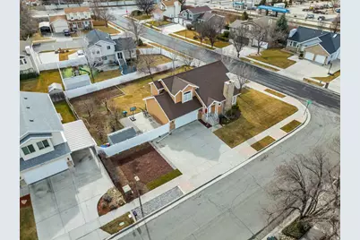 468 E Montana Dr S, Sandy, UT 84070 - Photo 4