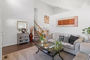 558 Eastpointe Cir, North Salt Lake, UT 84054 - Photo 12