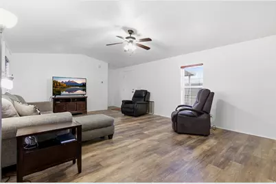 150 W 7500 S #53, Midvale, UT 84047 - Photo 8