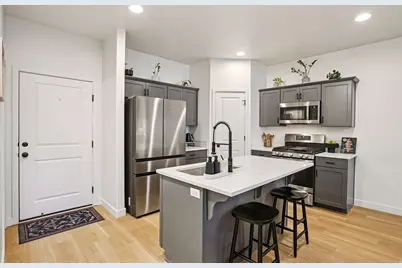 15134 S Wild Horse Way, Bluffdale, UT 84065 - Photo 6