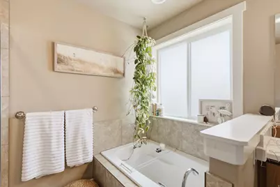 555 N 750 E, Hyde Park, UT 84318 - Photo 14