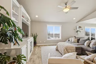 555 N 750 E, Hyde Park, UT 84318 - Photo 4