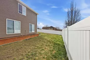555 N 750 E, Hyde Park, UT 84318 - Photo 40