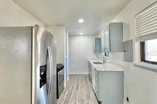 1245 E 580 S, Provo, UT 84606 - Photo 6