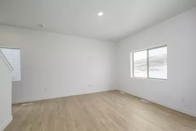 1636 W Blue Flax Dr #1527, Saratoga Springs, UT 84045 - Photo 6