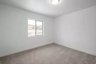 1636 W Blue Flax Dr, Saratoga Springs, UT 84045 - Photo 12