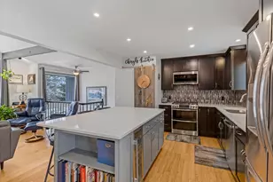 9078 S Daybreak Dr, Sandy, UT 84093 - Photo 10