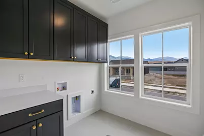 7213 S Sage Rd, West Jordan, UT 84081 - Photo 18