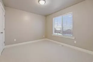 2353 S Alaska Ave, Provo, UT 84606 - Photo 16