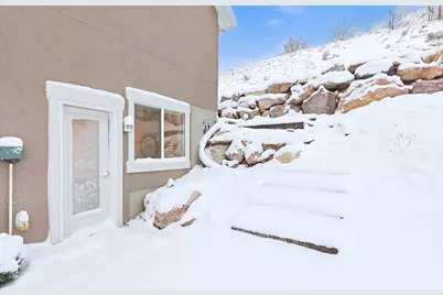 2353 S Alaska Ave, Provo, UT 84606 - Photo 32