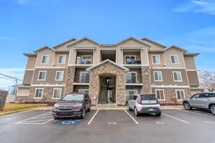 71 S 300 W, Santaquin, UT 84655 - Photo 1