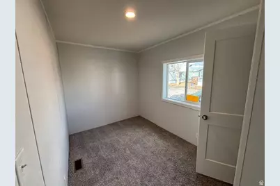 50 S 1500 W #10, Vernal, UT 84078 - Photo 8
