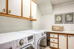 4755 S Mountain Ln, Millcreek, UT 84124 - Photo 30