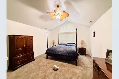 2049 W Abbey View Rd S, West Jordan, UT 84088 - Photo 10