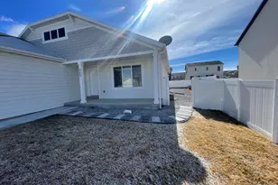 465 W 1470 N, Tooele, UT 84074 - Photo 4
