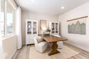 2057 E Porcupine Dr, Eagle Mountain, UT 84005 - Photo 4