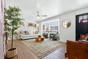 1055 E 200 N, Springville, UT 84663 - Photo 2