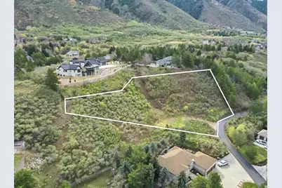 10667 S Hidden Ridge Ln, Sandy, UT 84092 - Photo 12