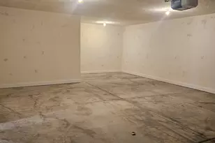 832 N 250 E St E, Tooele, UT 84074 - Photo 28