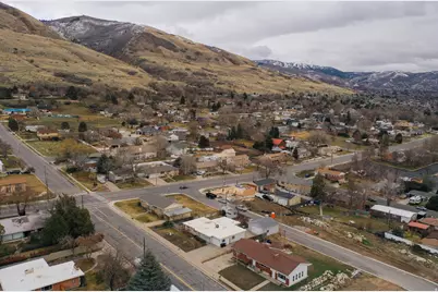 380 E 400 N, Centerville, UT 84014 - Photo 68