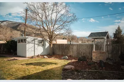 380 E 400 N, Centerville, UT 84014 - Photo 44