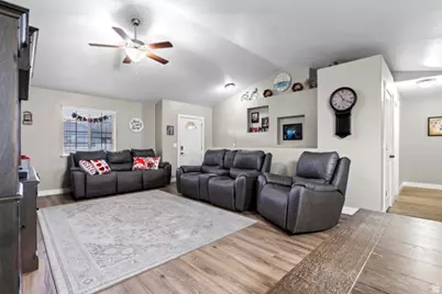 1338 S 1050 W, Payson, UT 84651 - Photo 2