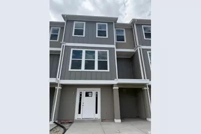 1748 W 120 S #58, Pleasant Grove, UT 84062 - Photo 2