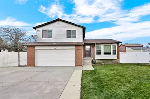 3222 W Tysonbrook Ct, West Jordan, UT 84084 - Photo 1