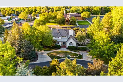 2321 E Wrenhaven Ln, Salt Lake City, UT 84121 - Photo 4