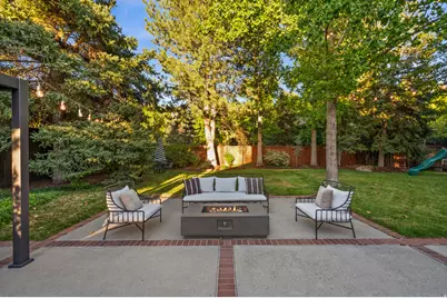 2321 E Wrenhaven Ln, Salt Lake City, UT 84121 - Photo 46