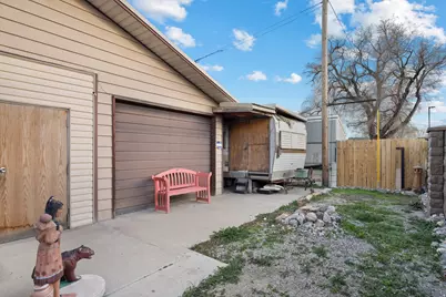 1675 W Warnock Ave, West Valley, UT 84119 - Photo 16