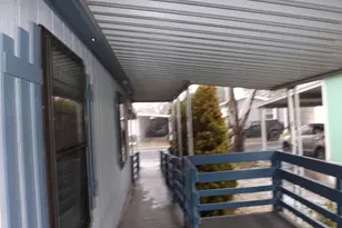 272 E Hidden View Dr View, Sandy, UT 84070 - Photo 38