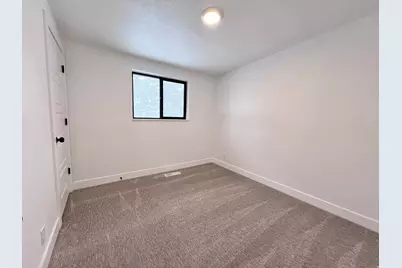 4555 S Nob Hill St W, West Valley, UT 84120 - Photo 24