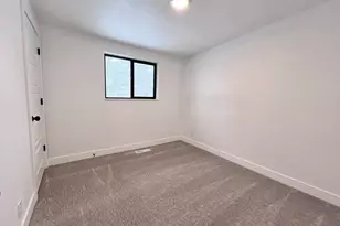 4555 S Nob Hill St W, West Valley, UT 84120 - Photo 24