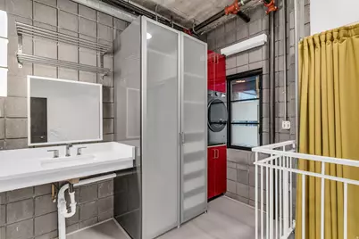 360 W 300 S #233, Salt Lake City, UT 84101 - Photo 12