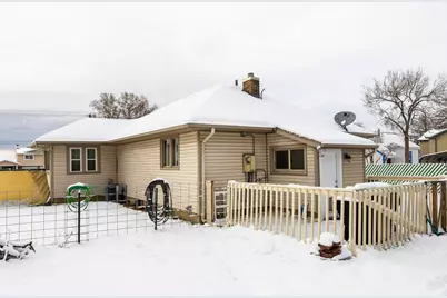 5854 S 3500 W, Roy, UT 84067 - Photo 18